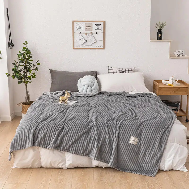 Flanell-Bettdecke – Weiche & Warme Kuscheldecke für Einzel-, Queen- & King-Size-Betten