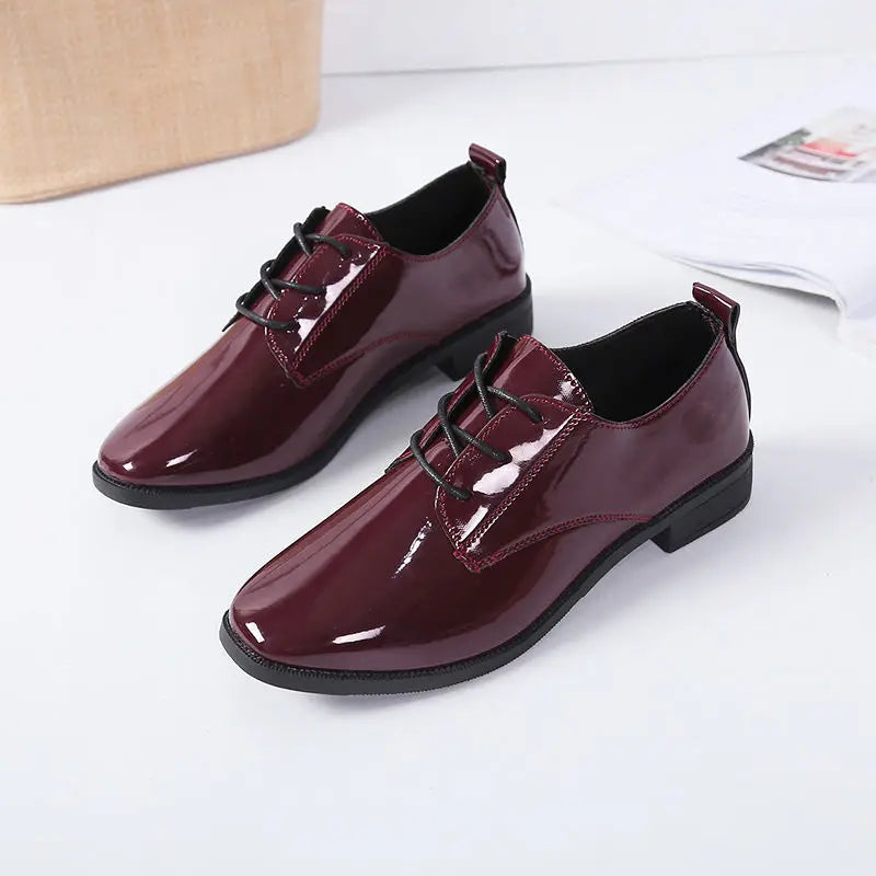 Damen Business-Schuhe – Schwarze Low-Heels aus Leder | Klassische Business-Schuhe für Büro & Karriere im Herbst Kaufschwan®