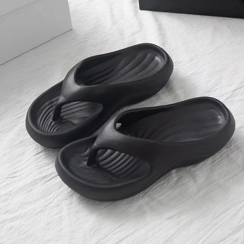 Damen Stylische EVA Flip-Flops | Bequeme, Weiche, Rutschfeste & Geruchsfreie Sandalen | Vielseitige Sommer- & Strandschuhe Kaufschwan® Schwarz 36-37