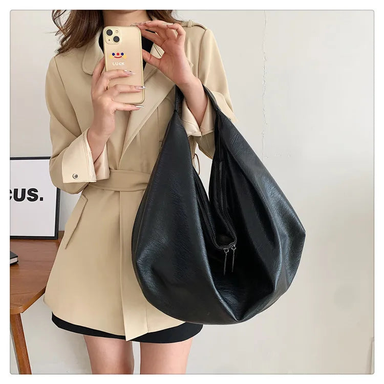 Große Schwarze Schultertasche für Damen – Hobo Shopper Tote | Weiche Leder Umhängetasche für Reisen & Alltag Kaufschwan®