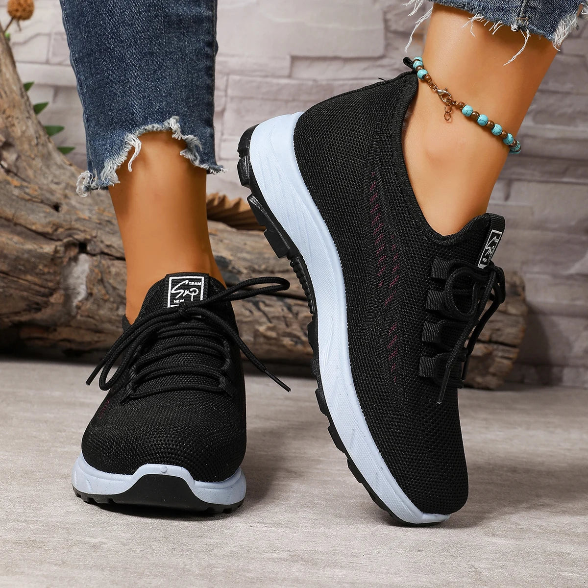 Damen Sportschuhe – Atmungsaktive Slip-On Freizeitschuhe mit Kunstfell Futter | Weiche Rutschfeste Winter Schuhe