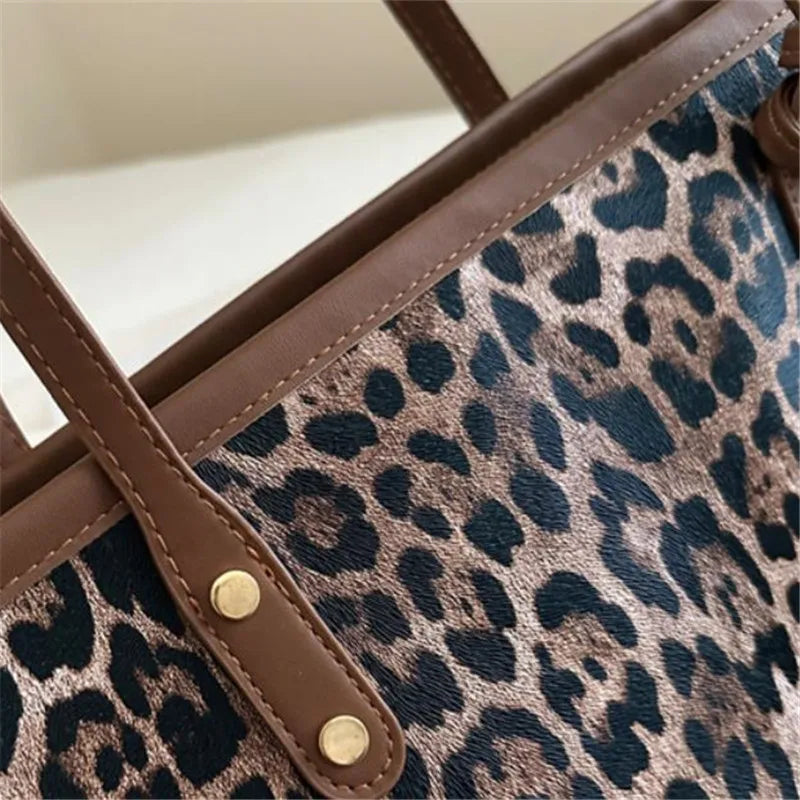 Leopardenmuster Tote Bag mit Beutel – Stylische Kunstleder Schultertasche | Große Kapazität Shopping Bag für Damen Alltag Kaufschwan®