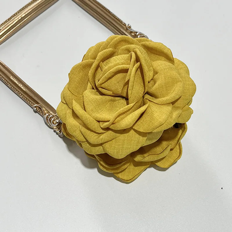 Stoff-Rosen-Haarklammern – Elegante Haaraccessoires für Damen & Mädchen