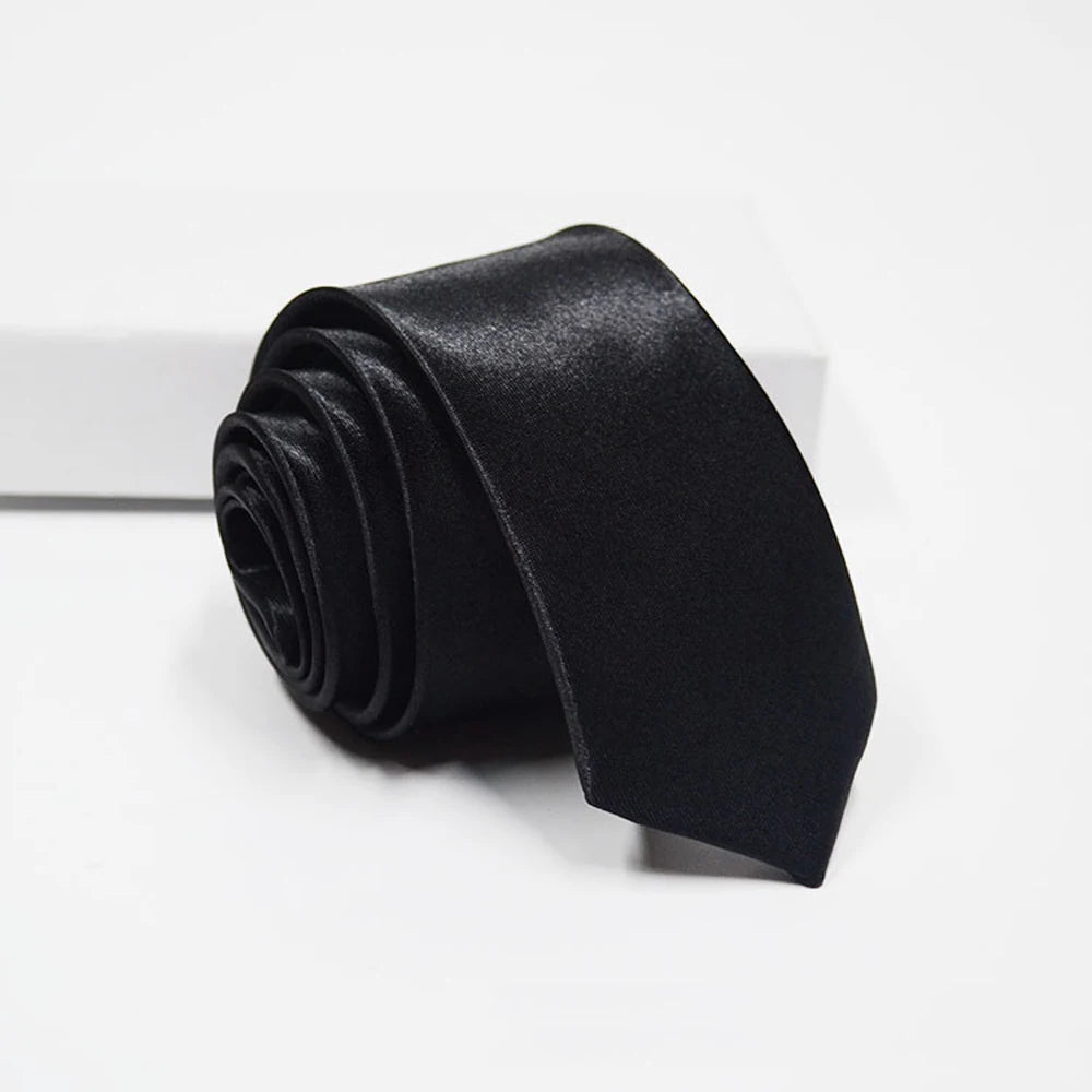 Herren Schmale Krawatte – 38 Farben Polyester-Krawatte | Elegante Einfarbige Cravate für Business, Büro & Formelle Anlässe Kaufschwan® Schwarz