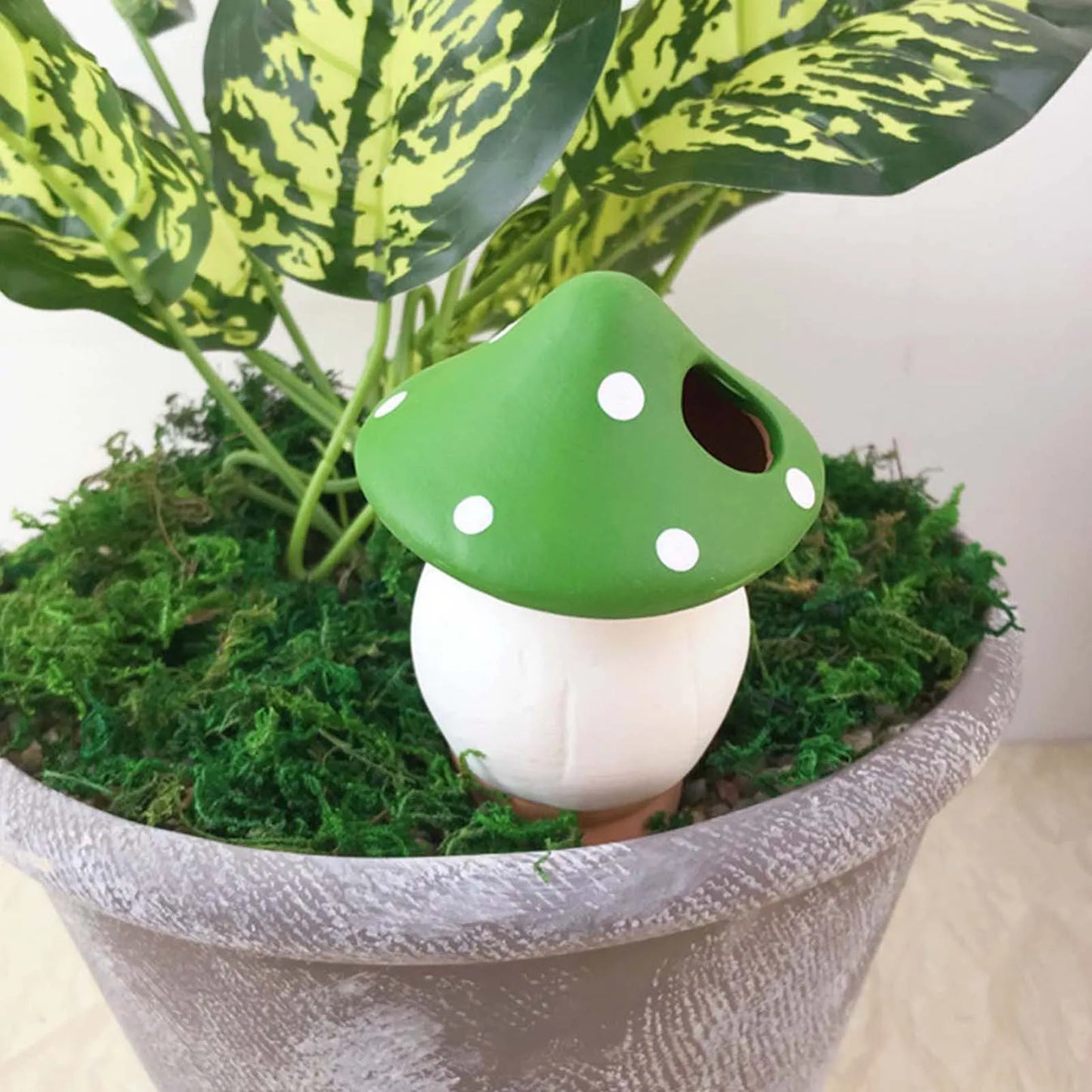 4 Stück Pilz Bewässerungsstäbe – Bunte Automatische Selbstbewässerungsgeräte | Tropfbewässerung für Innen- & Außenpflanzen