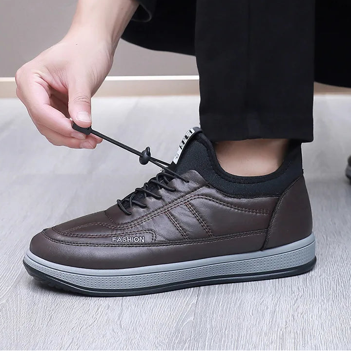 Herren Schneestiefel – Wasserdichte Winter-Lederschuhe mit Plüschfutter | Rutschfeste Warme Baumwollstiefel für Alltag & Outdoor Kaufschwan®