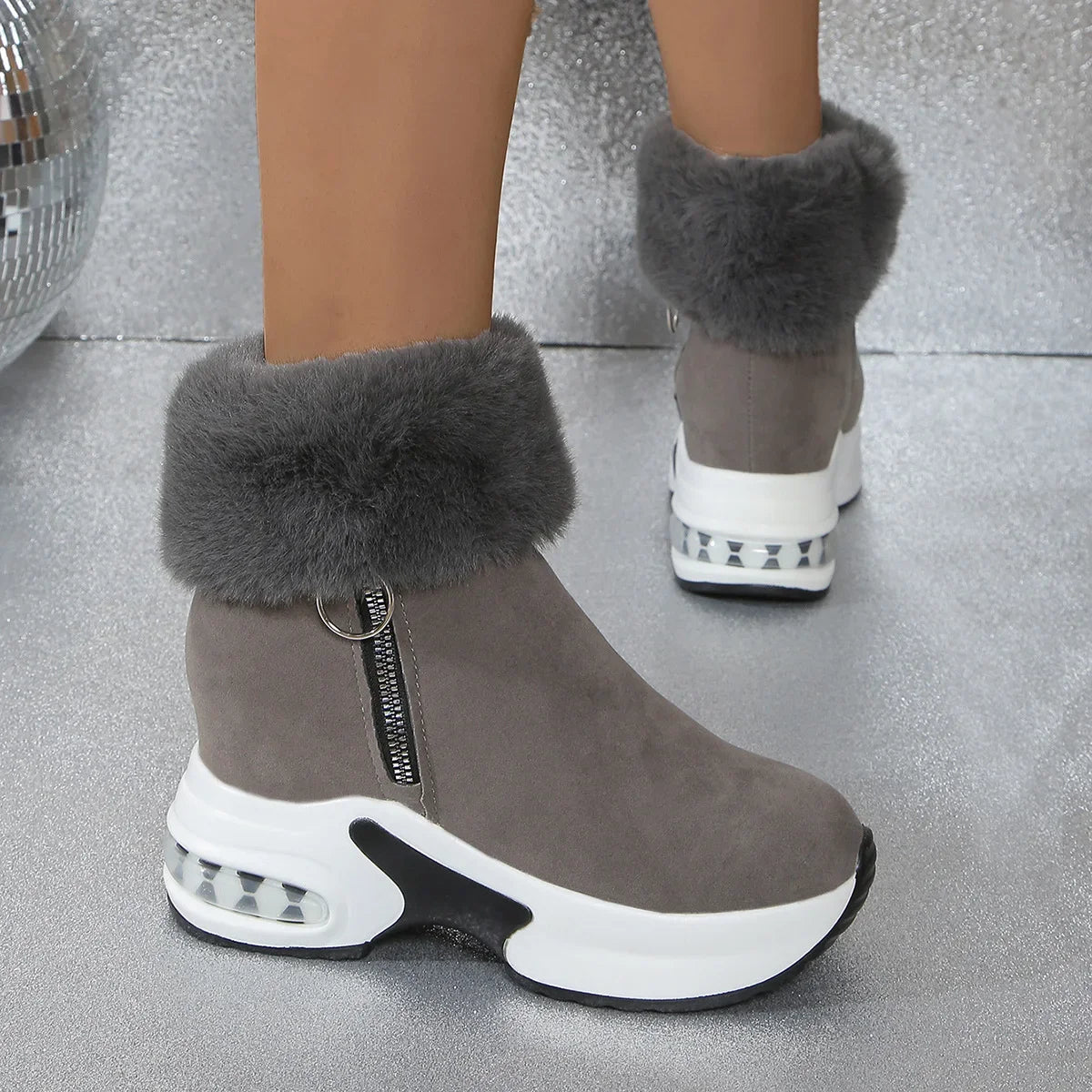 Damen Winter Schneestiefel – Kurzschaft Stiefel mit Kunstfell Fleece Futter | Warme Baumwollstiefel mit Absatz & Gummisohle Größe 43