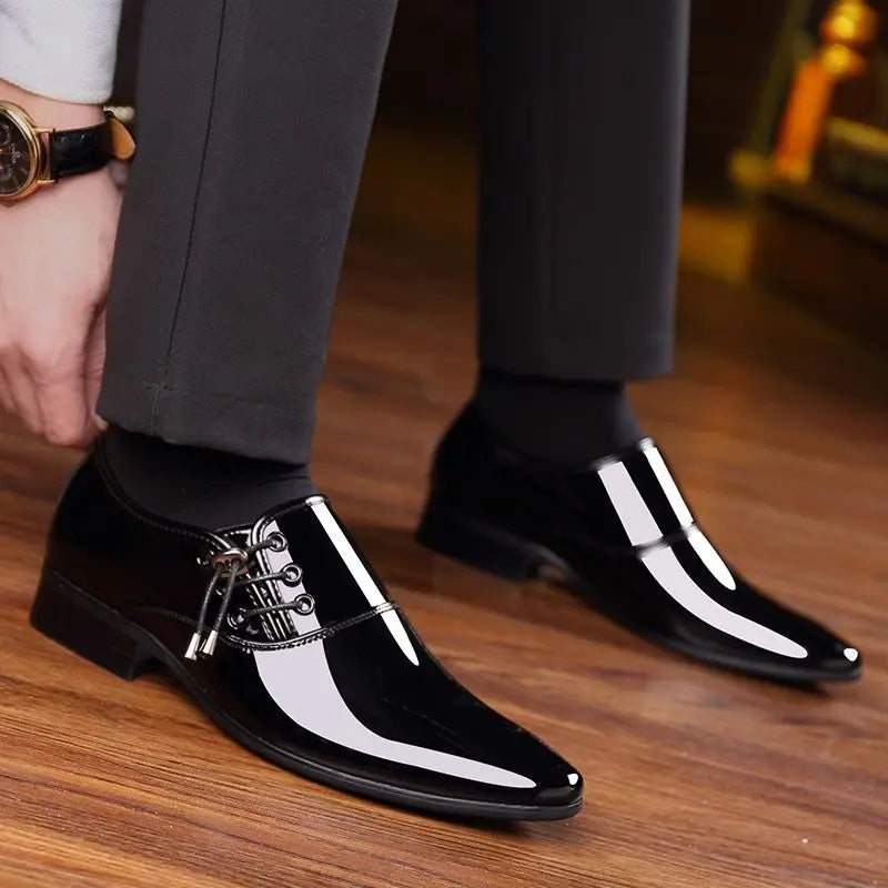 Herren Lackleder-Businessschuhe – Spitzes Design | Elegante Glanzschuhe für Frühjahr & Herbst , Hochwertige Formelle Herrenschuhe Kaufschwan®