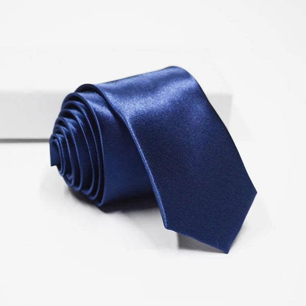 Herren Schmale Krawatte – 38 Farben Polyester-Krawatte | Elegante Einfarbige Cravate für Business, Büro & Formelle Anlässe Kaufschwan® Dunkelblau