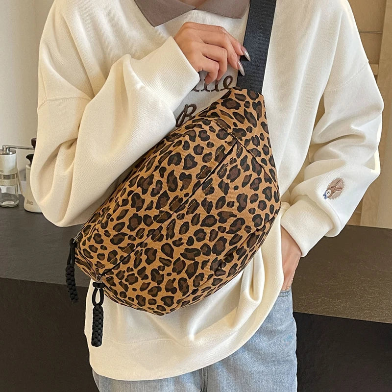 Damen Vintage Gürteltasche – Verstellbare Brusttasche | Retro Crossbody Hüfttasche für Reisen & Alltag Kaufschwan®