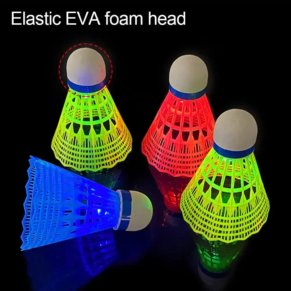 6 Stück LED Leucht Federbälle – Farbige Leuchtende Badmintonbälle für Indoor & Outdoor Spiele Kaufschwan®