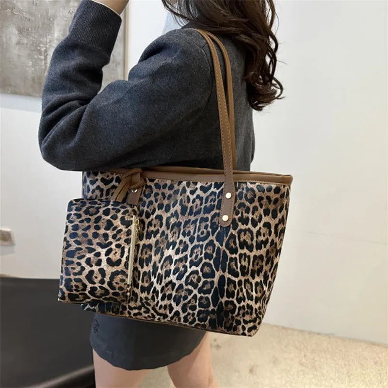 Leopardenmuster Tote Bag mit Beutel – Stylische Kunstleder Schultertasche | Große Kapazität Shopping Bag für Damen Alltag Kaufschwan®