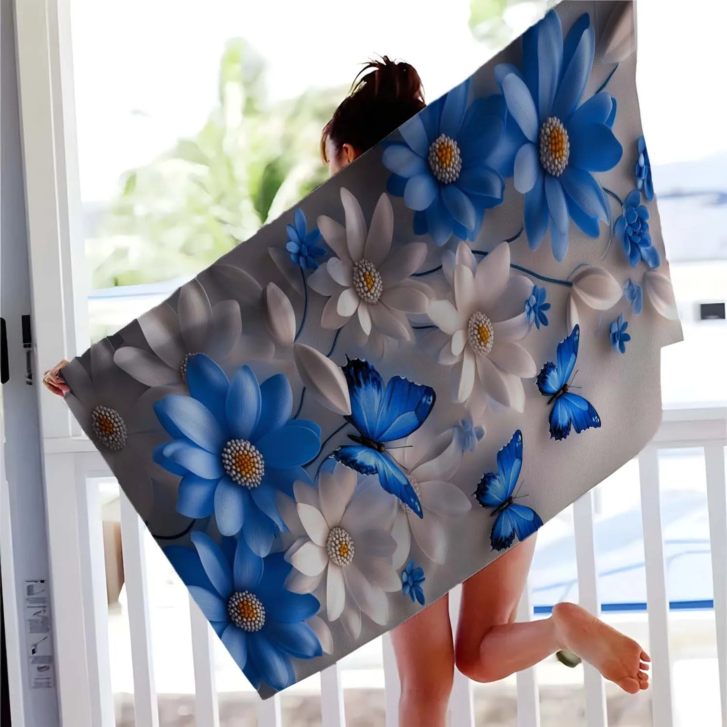Blau-Weiß Geblümtes Strandtuch – Weiches Mikrofaser-Frottee Handtuch | Schnell Trocknend & Saugfähig für Yoga, Reisen, Fitness & Camping