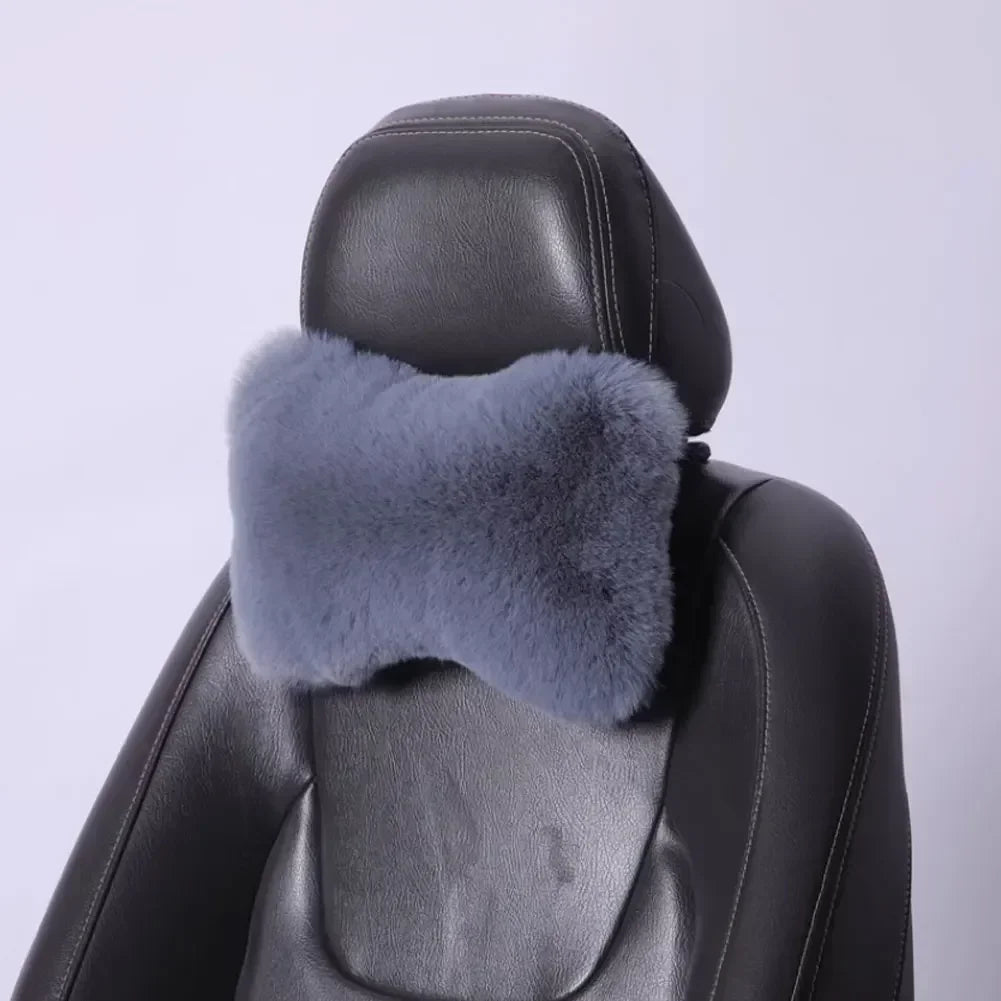 Winter Plüsch Nackenstützkissen fürs Auto – Universelles Kopfstützen- & Lendenkissen für Wärme & Komfort Kaufschwan® Grau