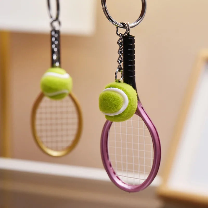 1 Stück Mini Tennis Schläger Schlüsselanhänger – Süßer Sport Schlüsselring | Geschenk für Tennisfans & Sportliebhaber Kaufschwan®