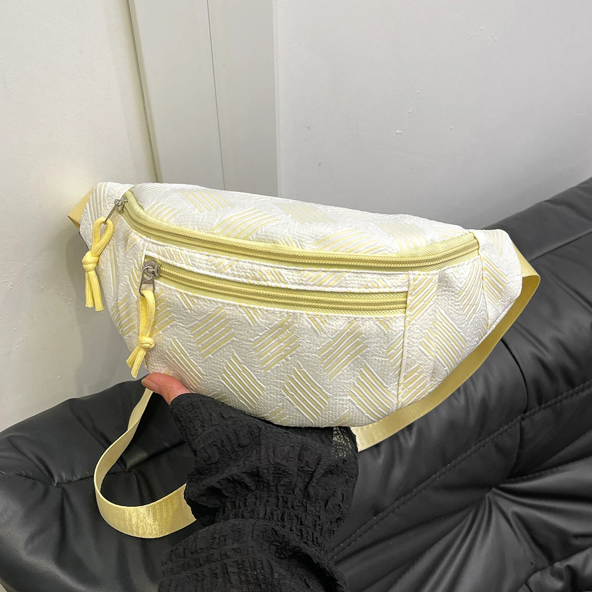 Damen Gürteltasche – Schlichte Nischen Brusttasche | Modische Hüfttasche für Studentinnen & Alltag Kaufschwan®