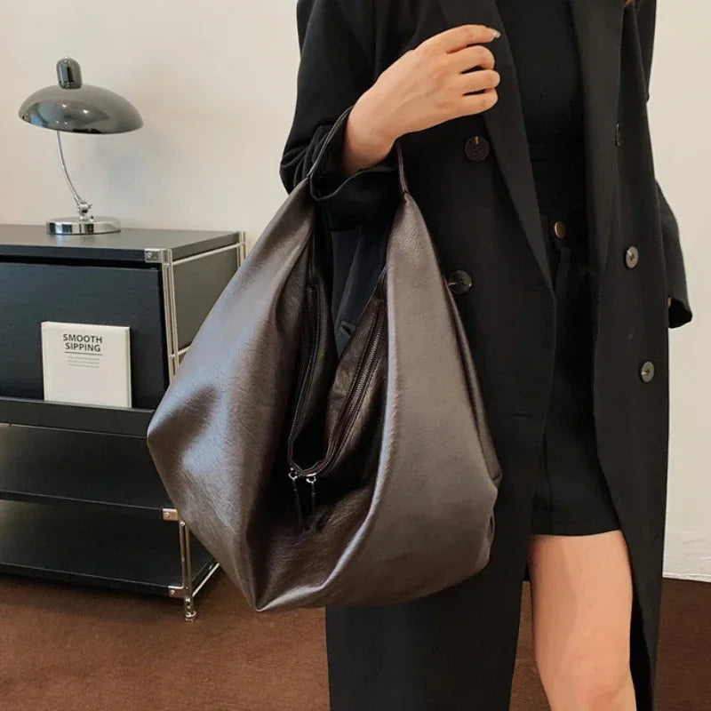 Große Schwarze Schultertasche für Damen – Hobo Shopper Tote | Weiche Leder Umhängetasche für Reisen & Alltag Kaufschwan®