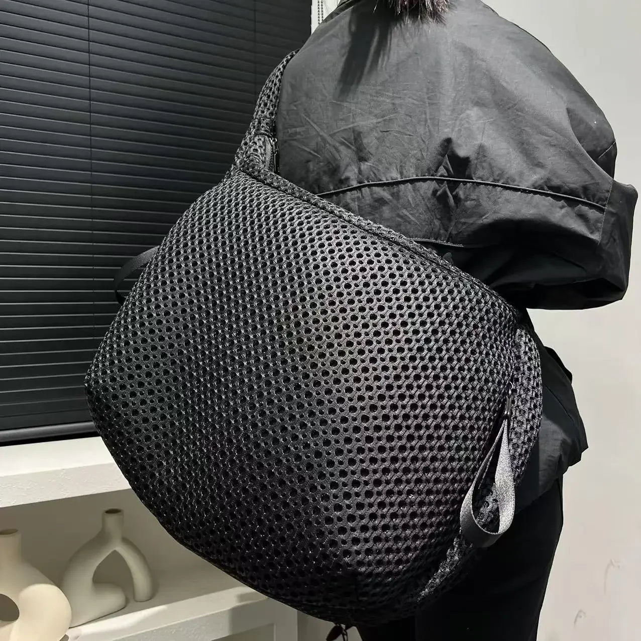 Damen Modische Mesh Nylon Umhängetasche – Leichte Schultertasche mit Großer Kapazität & Trendigem Nahtdesign Kaufschwan®