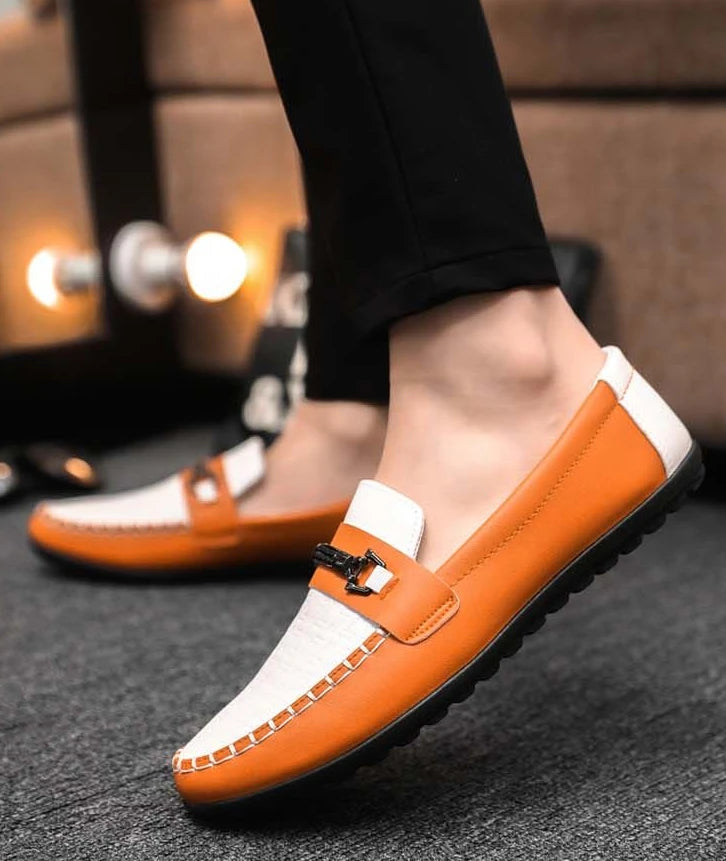 Herren Leder-Loafer – Klassische Runde Mokassins | Flache Slip-On Freizeitschuhe aus Weichem PU-Leder für Büro & Alltag Kaufschwan®