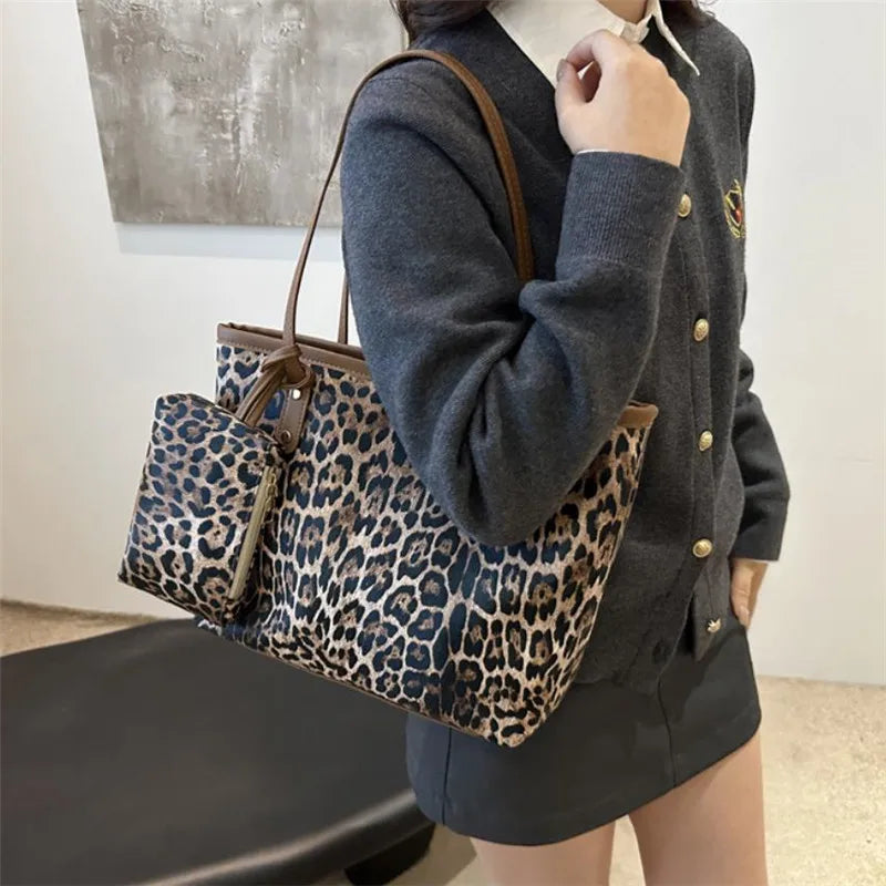 Leopardenmuster Tote Bag mit Beutel – Stylische Kunstleder Schultertasche | Große Kapazität Shopping Bag für Damen Alltag Kaufschwan®