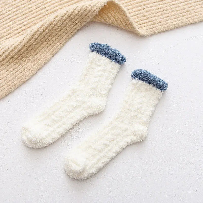 10 Paare Winter-Baumwollsocken | Warme Dicke Haussocken | Flauschige Plüsch-Socken in Wadenhöhe für Herbst & Winter Kaufschwan® Weiß 4 Paare