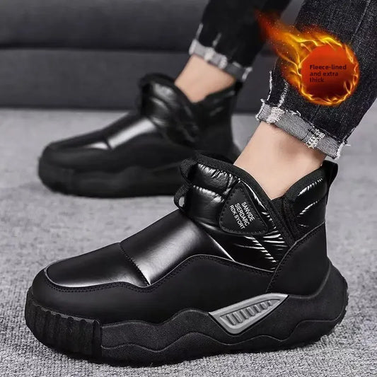 Gefütterte Herren Winterstiefel – Wasserdichte Hohe Schneestiefel mit Fellfutter | Rutschfeste Warme Baumwollschuhe für Outdoor & Alltag Kaufschwan®