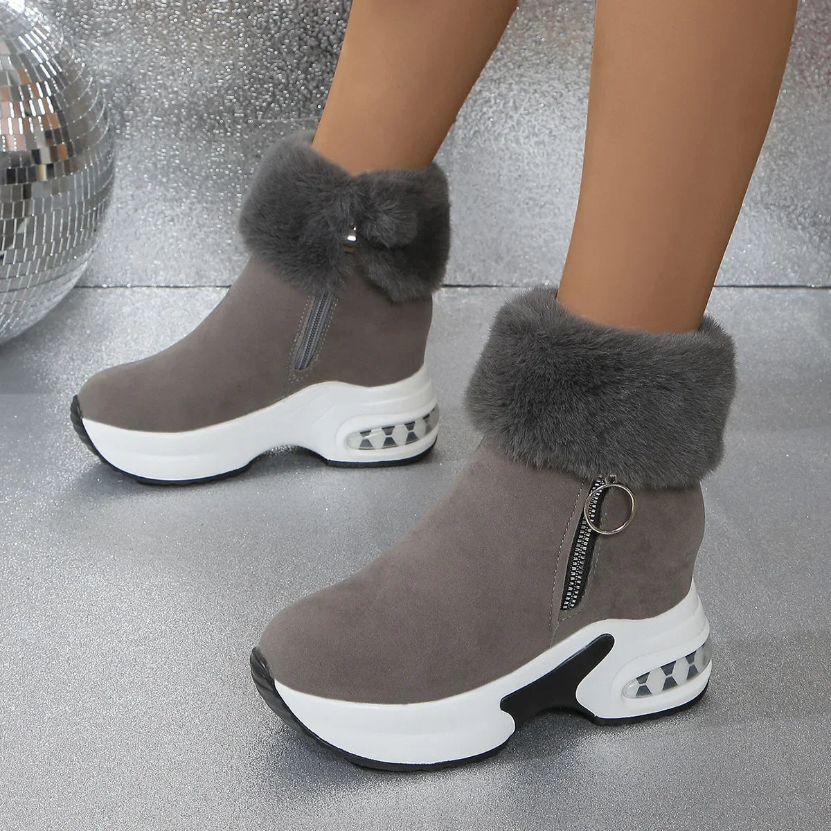 Damen Winter Schneestiefel – Kurzschaft Stiefel mit Kunstfell Fleece Futter | Warme Baumwollstiefel mit Absatz & Gummisohle Größe 43
