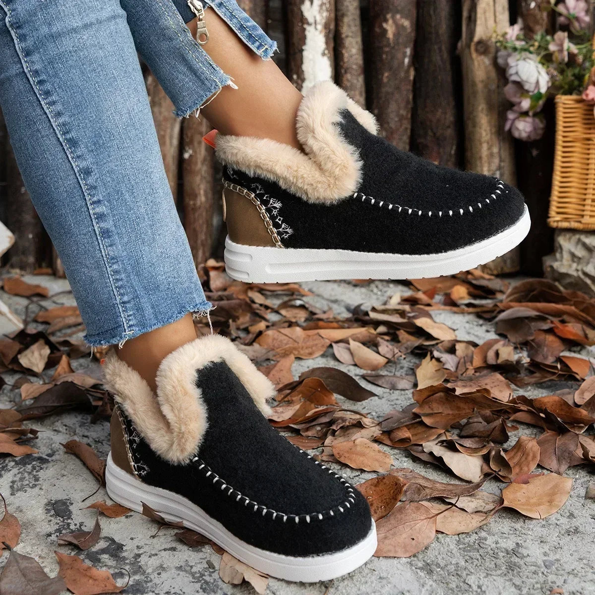Damen Winterstiefel – Runde Zehenform Schneestiefel mit Kunstfell Futter | Flache Kurzschaft Stiefel mit Warmem Fleece für Damen