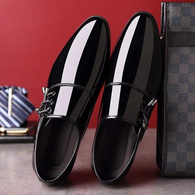 Herren Lackleder-Businessschuhe – Spitzes Design | Elegante Glanzschuhe für Frühjahr & Herbst , Hochwertige Formelle Herrenschuhe Kaufschwan®