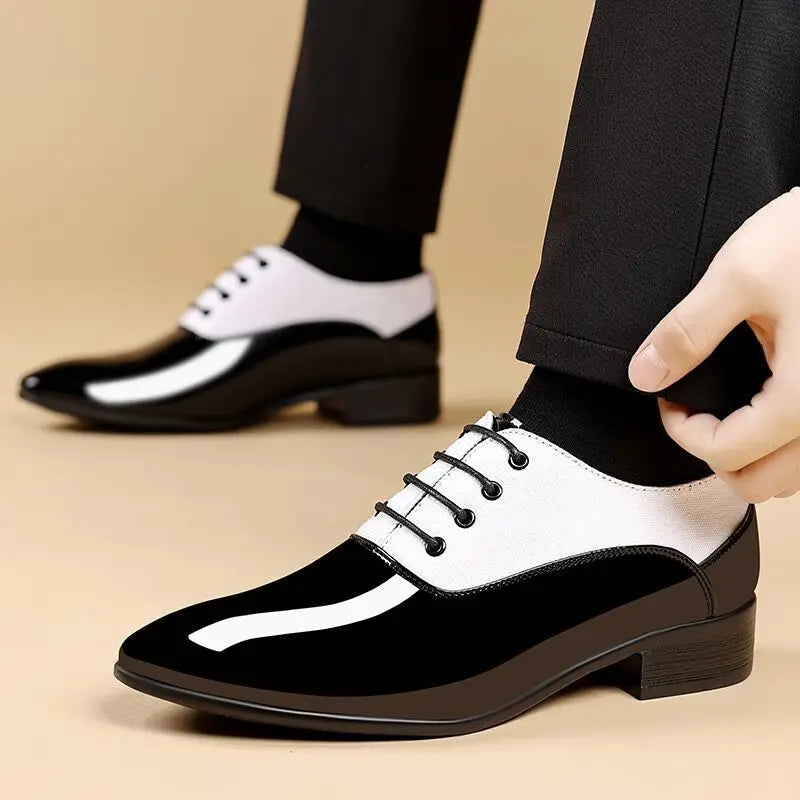 Herren Lackleder-Spitzschuhe – Elegante Luxus-Businessschuhe | Formelle Designer-Schuhe für Büro & Gesellschaft im Frühjahr & Herbst Kaufschwan® Schwarz Weiß 40
