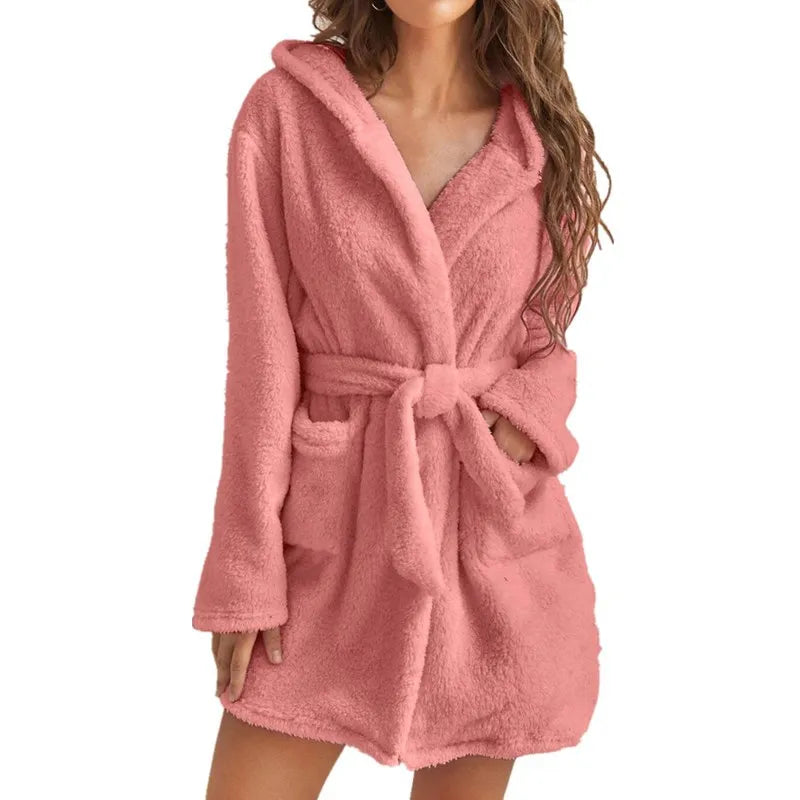 Kuscheliger Damen Bademantel mit Kapuze – Flauschiger Winter Morgenmantel mit Gürtel & Taschen Kaufschwan® Rosa XXL