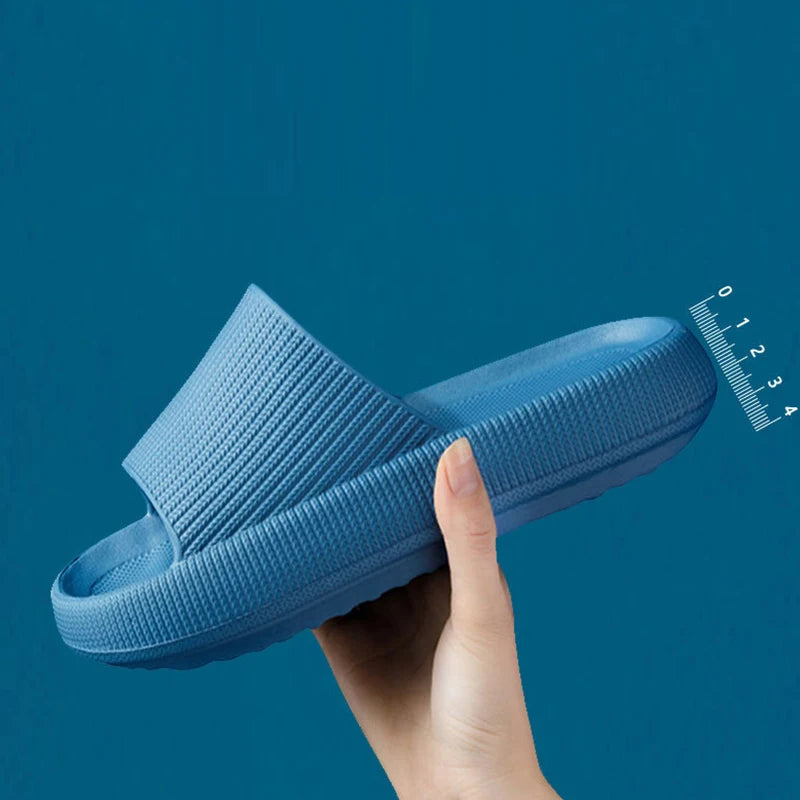 Sommer-Hausschuhe mit dicker Sohle | Atmungsaktive Rutschfeste Badslipper | Entspannung für Zuhause Damen Kaufschwan®