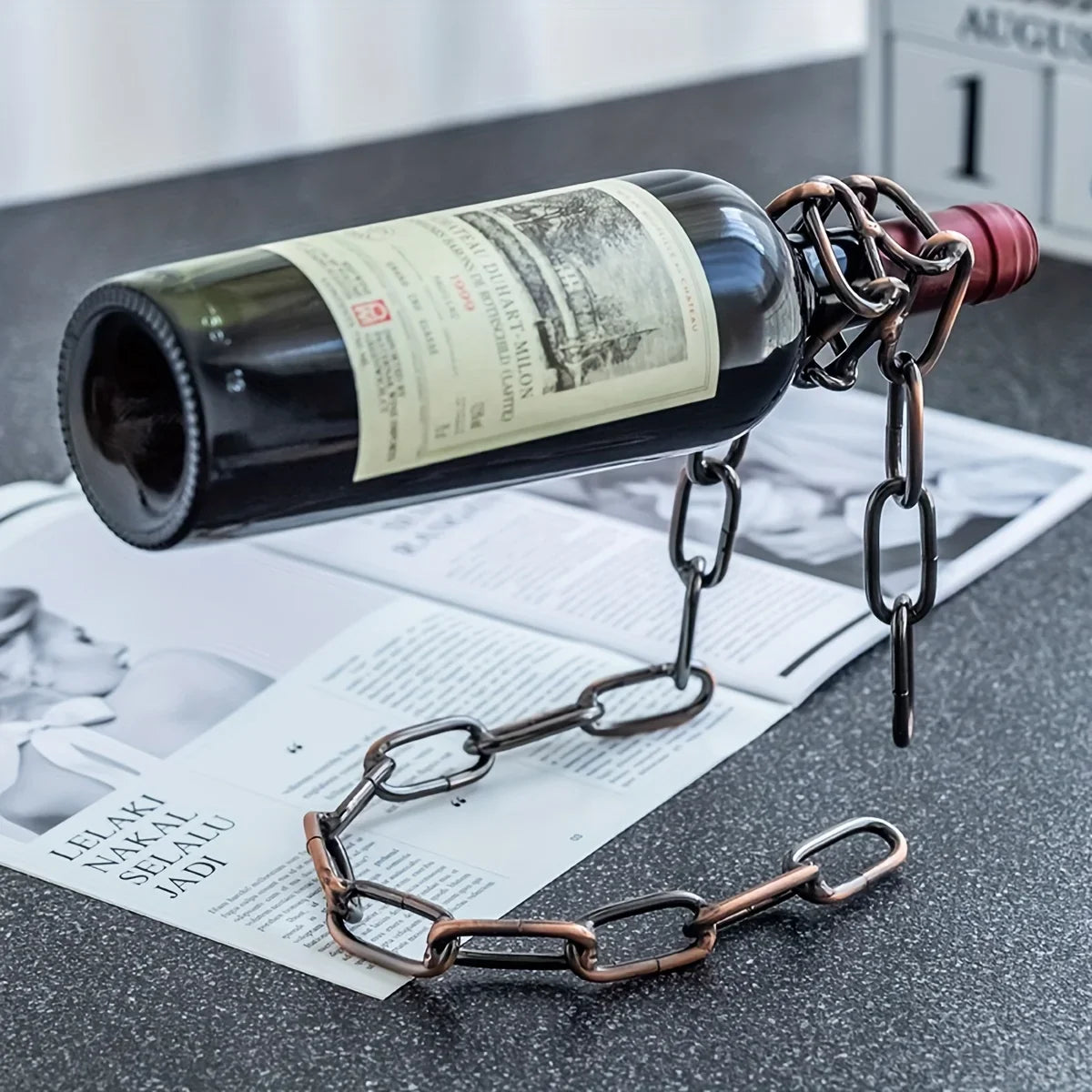 Eisenketten Weinflaschenhalter – Kreativer Schwebender Flaschenständer | Küchen- & Tischdekoration für Weinliebhaber