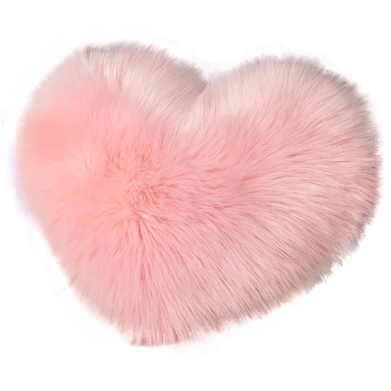 Leichtes Herzförmiges Flauschiges Sofa-Kissen | PP Baumwoll Plüschkissen | Lebendige Wohnzimmerdekoration Kaufschwan®
