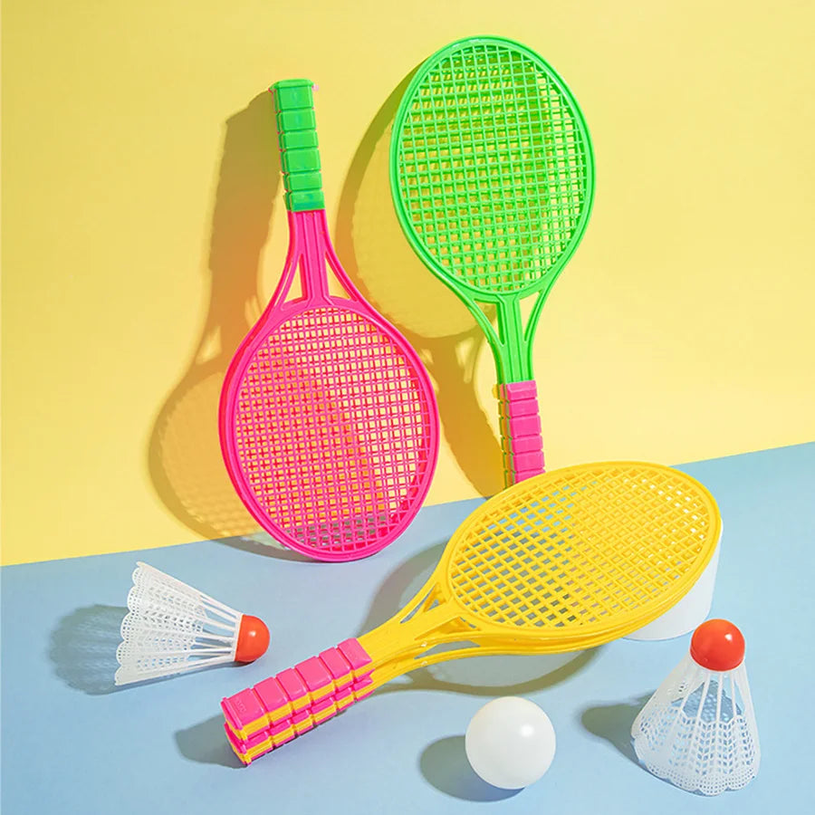 4 Stück Mini Badminton & Tischtennis Set – Interaktives Plastik Schlägerset mit 2 Bällen | Spaßiges Bewegungsspiel für Kinder Kaufschwan®