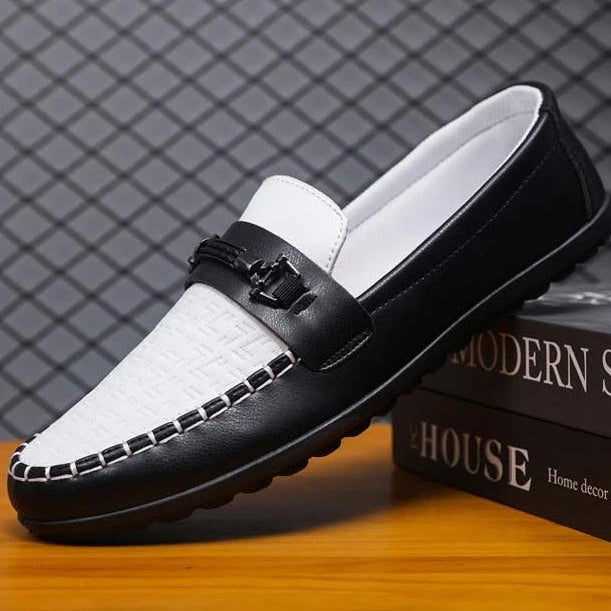 Herren Leder-Loafer – Klassische Runde Mokassins | Flache Slip-On Freizeitschuhe aus Weichem PU-Leder für Büro & Alltag Kaufschwan®