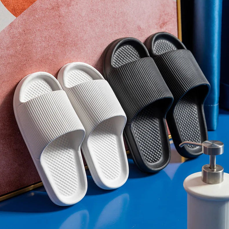 Damen Sommer Sandalen mit dicker Sohle | Leise Weichsohlen-Hausschuhe | Rutschfeste Indoor-Sandalen & Herren-Flip-Flops Kaufschwan®