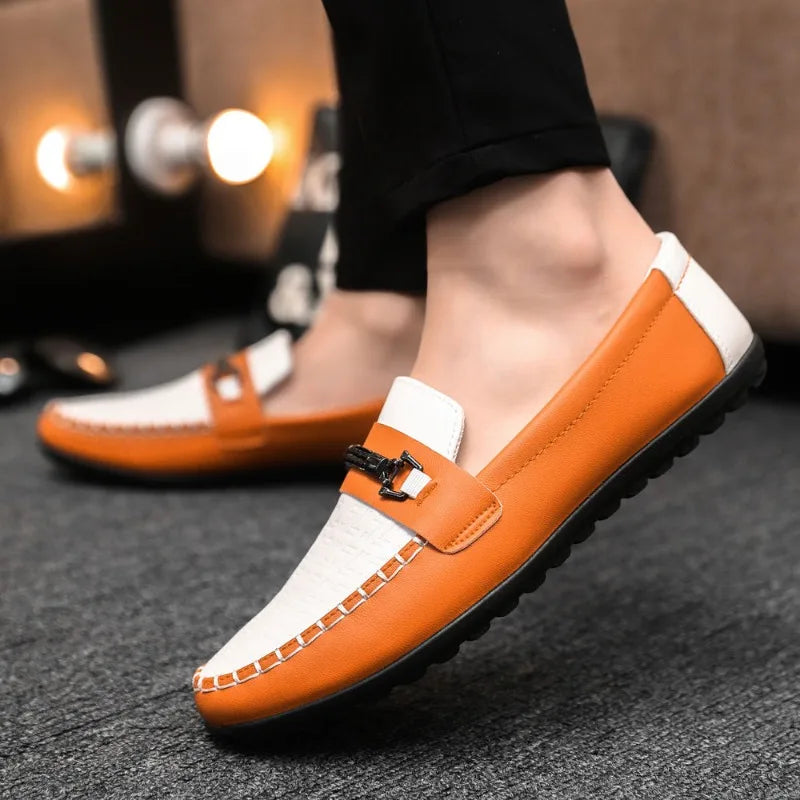 Herren Leder-Loafer – Klassische Runde Mokassins | Flache Slip-On Freizeitschuhe aus Weichem PU-Leder für Büro & Alltag Kaufschwan®