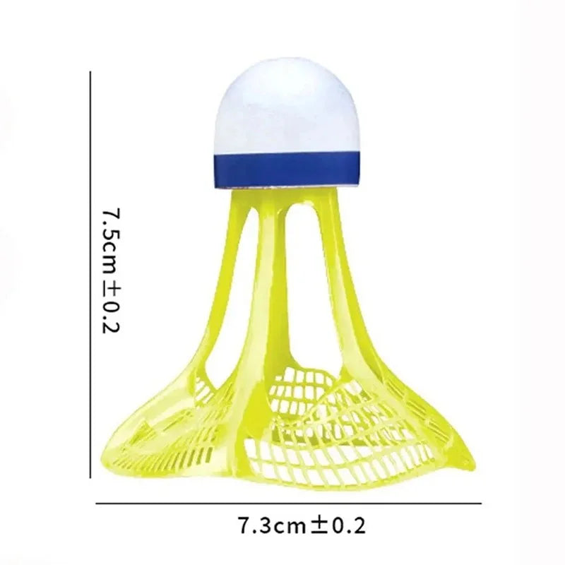 3 Stück Windfeste Badminton Federbälle – Bunte Nylon Trainings Federbälle | Windresistente Outdoor Sportaccessoires Kaufschwan®