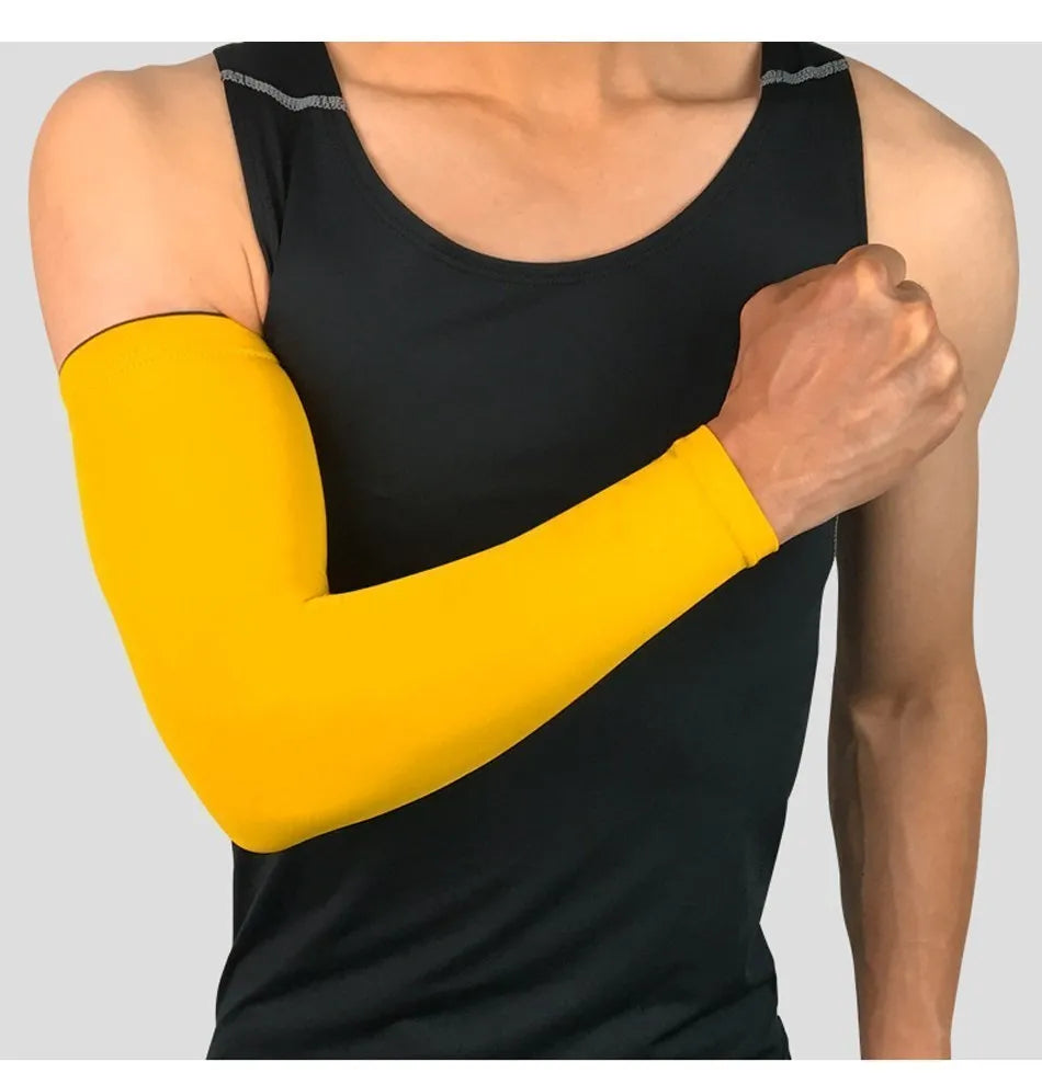 1 Stück Sport Kompressions Armmanschette – UV Schutz Ärmel für Basketball, Laufen, Radfahren & Volleyball Kaufschwan®