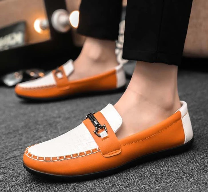 Herren Leder-Loafer – Klassische Runde Mokassins | Flache Slip-On Freizeitschuhe aus Weichem PU-Leder für Büro & Alltag Kaufschwan®