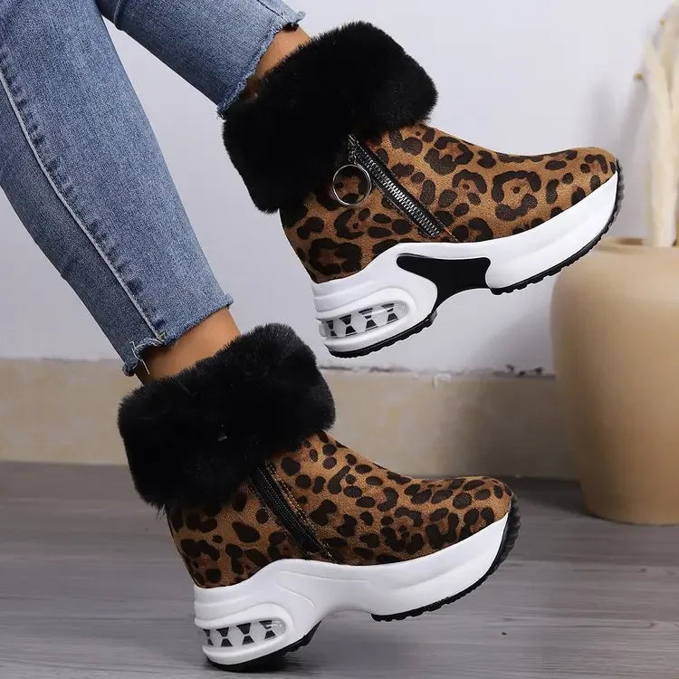Damen Plateau Schneestiefel – Dicksohlige Winter Stiefeletten aus Kunst-Wildleder | Rutschfeste Knöchelstiefel mit Kunstfellfutter Größe 43