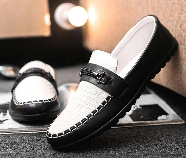 Herren Leder-Loafer – Klassische Runde Mokassins | Flache Slip-On Freizeitschuhe aus Weichem PU-Leder für Büro & Alltag Kaufschwan®