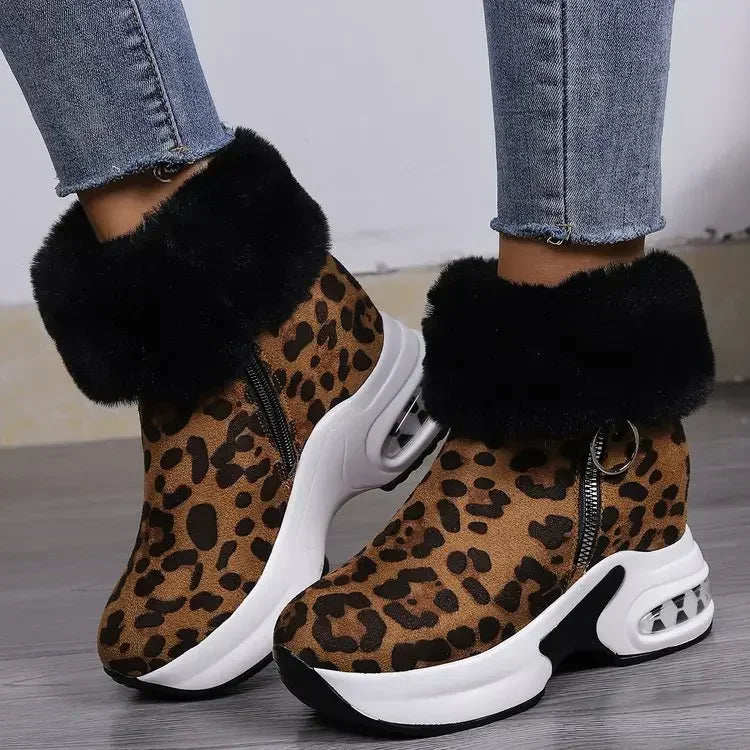 Damen Plateau Schneestiefel – Dicksohlige Winter Stiefeletten aus Kunst-Wildleder | Rutschfeste Knöchelstiefel mit Kunstfellfutter Größe 43
