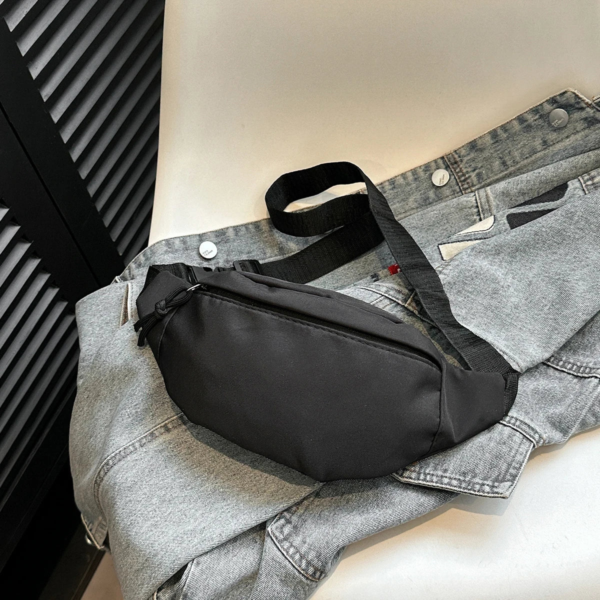 Unisex Gürteltasche – Crossbody Brusttasche & Sling Bag | Reise Hüfttasche, Outdoor Sport Messenger & Schultertasche Kaufschwan®