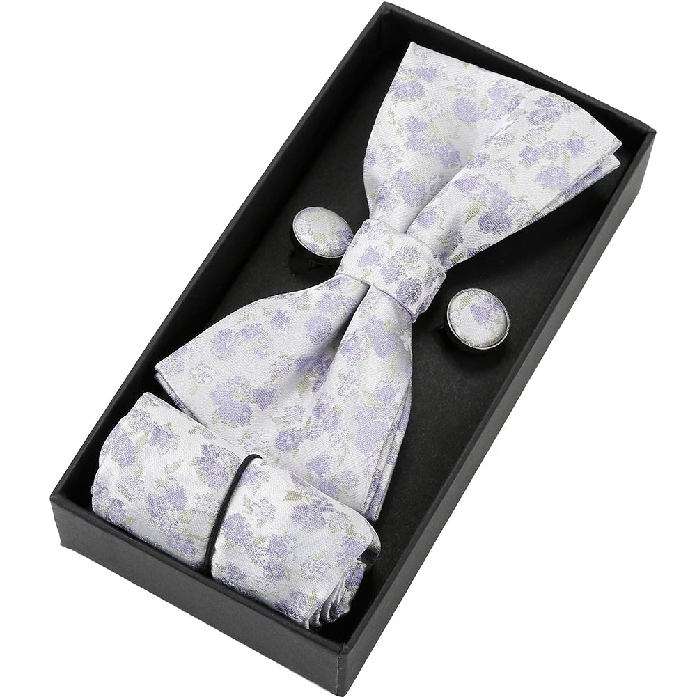 Herren Fliegen-Set mit Blumen-Paisley-Muster – 3-teiliges Geschenkset mit Fliege, Einstecktuch & Manschettenknöpfen | Elegantes Accessoire für Hochzeit & Business Kaufschwan® leicht warmer Weißton