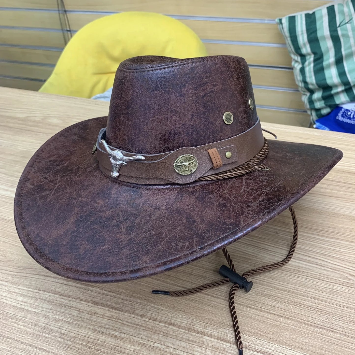Kunstleder Western Cowboy Hut für Damen & Herren – Vintage Gentleman Dress Hat, Panama Cowgirl Jazz Cap, Klassischer Sombrero Kaufschwan®
