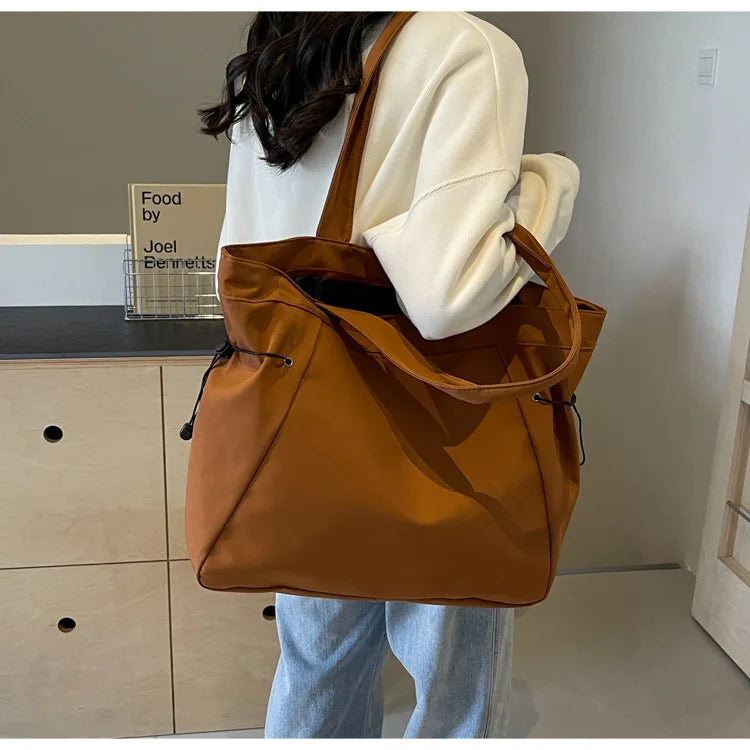 Casual Fashion Tote Bag mit Großer Kapazität – Damen Schultertasche für Reisen & Alltag | Ästhetische Handtasche mit Kordelzug Kaufschwan®