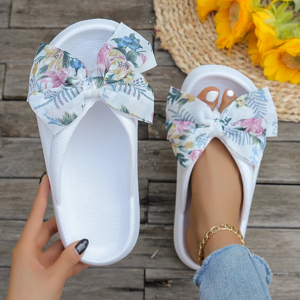 Damen Sommer Flip-Flops mit Leopardenmuster & Schleife | Weiche Dicksohlen-Cloud-Slipper | Strand- & Urlaubssandalen Kaufschwan® Design 3 44-45
