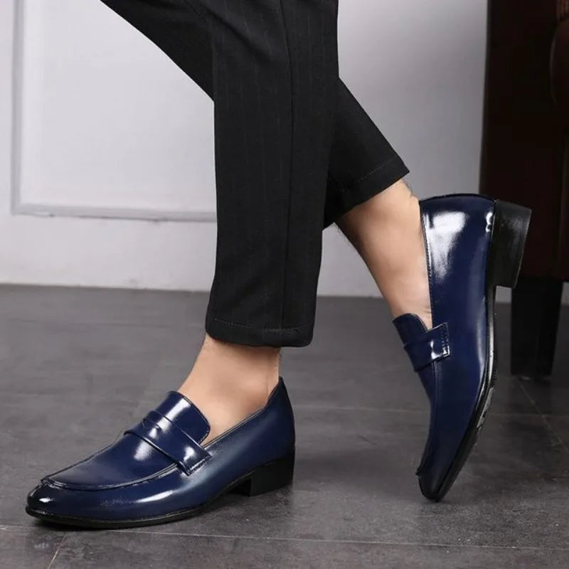 Herren Business-Loafer mit Spitze – Elegante Slip-On Lederschuhe | Formelle Freizeitschuhe für Frühjahr & Herbst im Sale Kaufschwan®